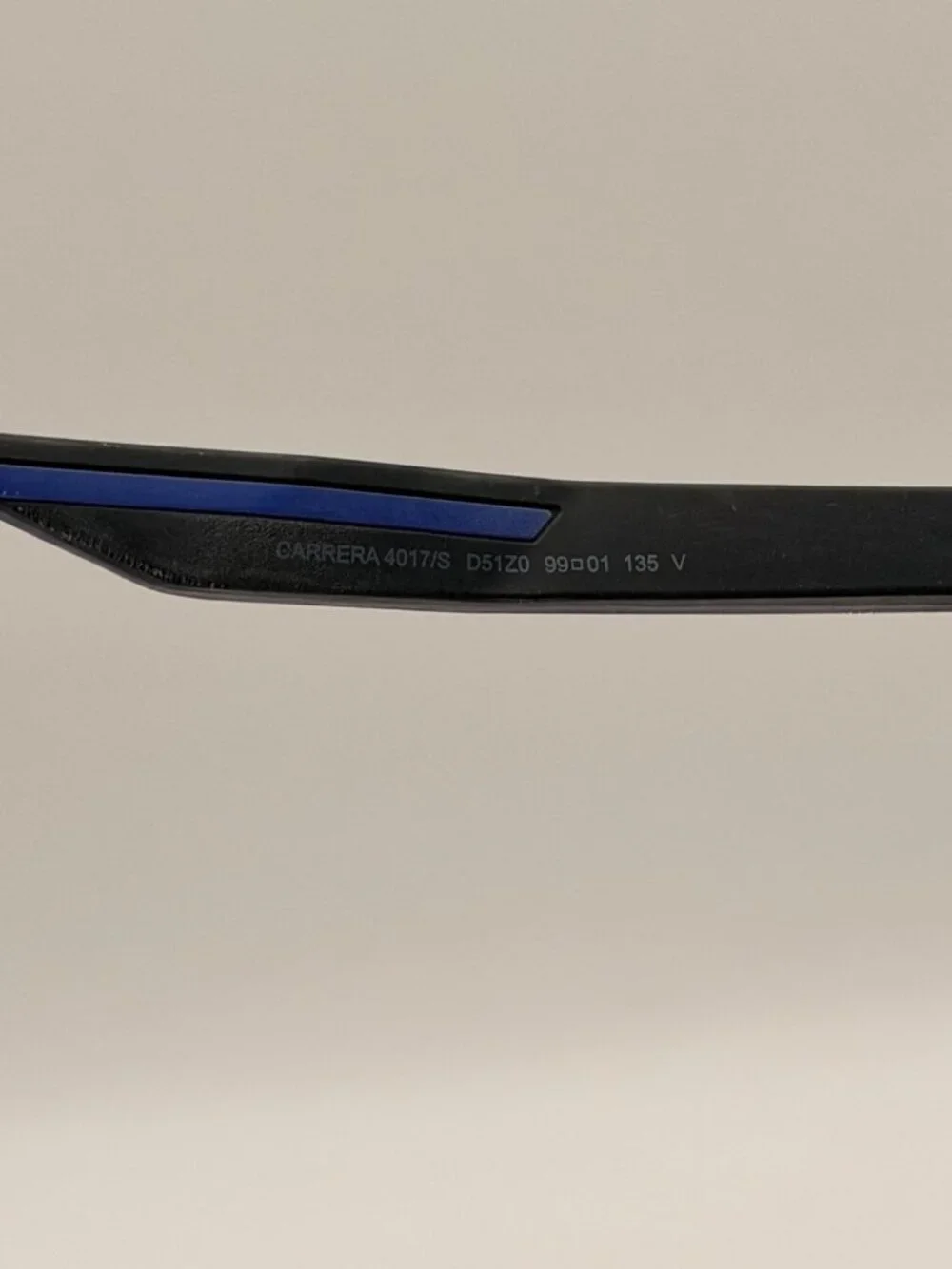 Carrera new black